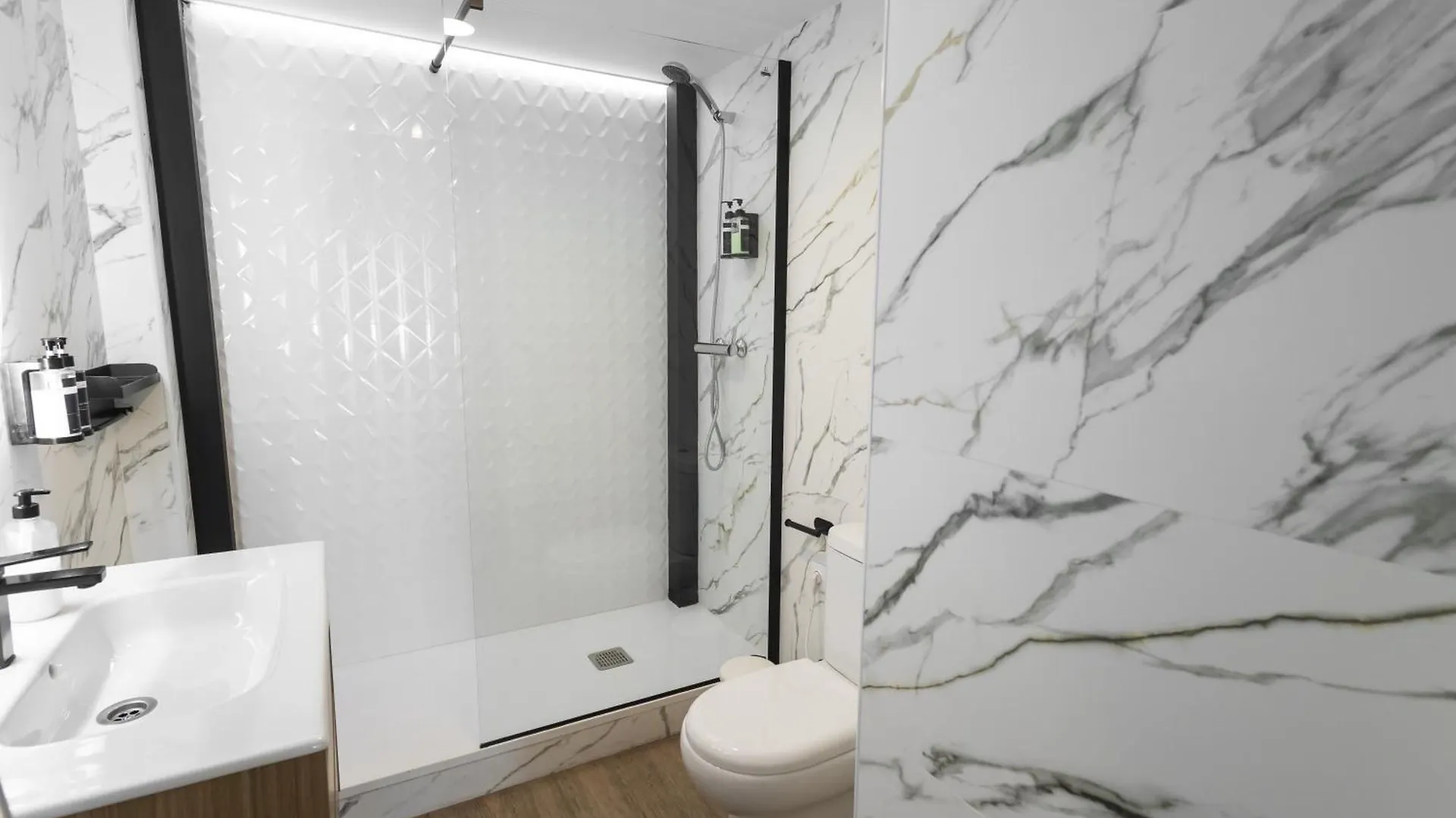 Rentalsevilla Alejo Fernandez II Apartment