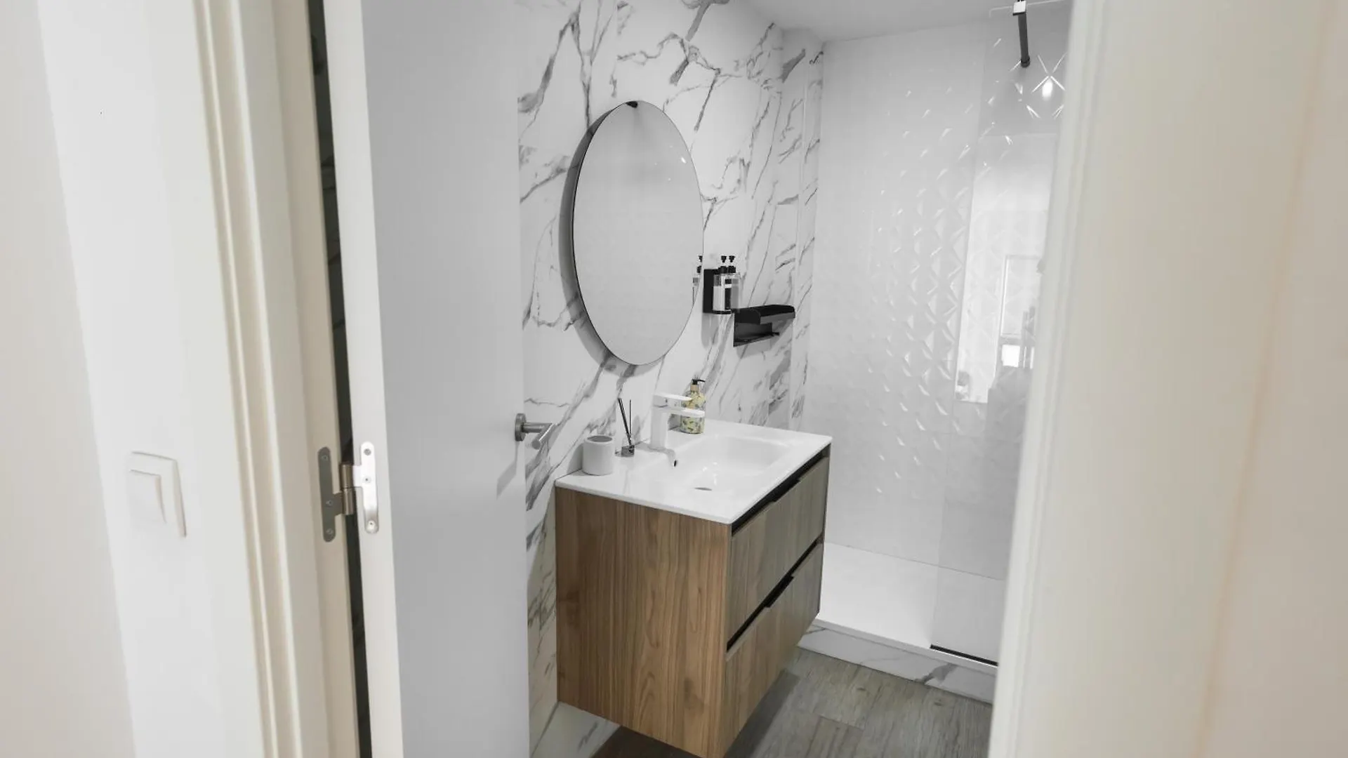 Rentalsevilla Alejo Fernandez II Apartment